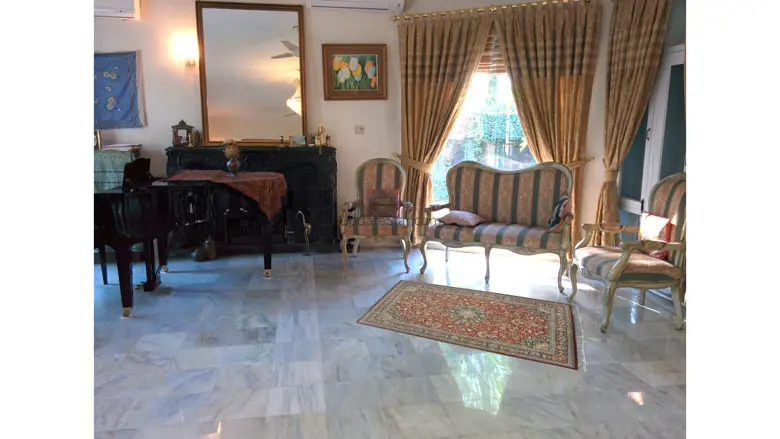 Pak Persian Rugs 6.0.5