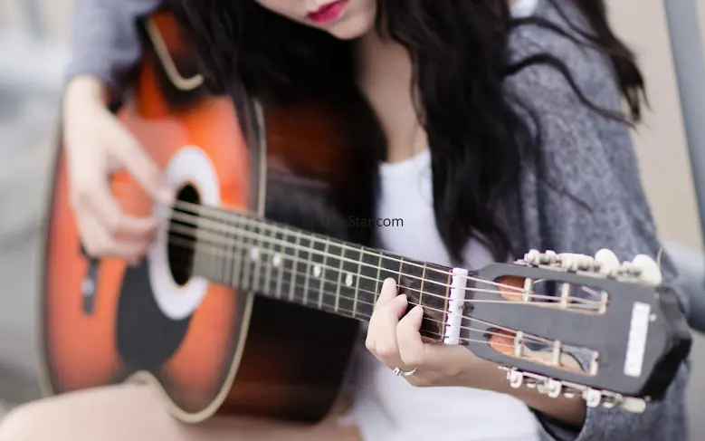 Acoustic Guitar Live Wallpaper 2.7