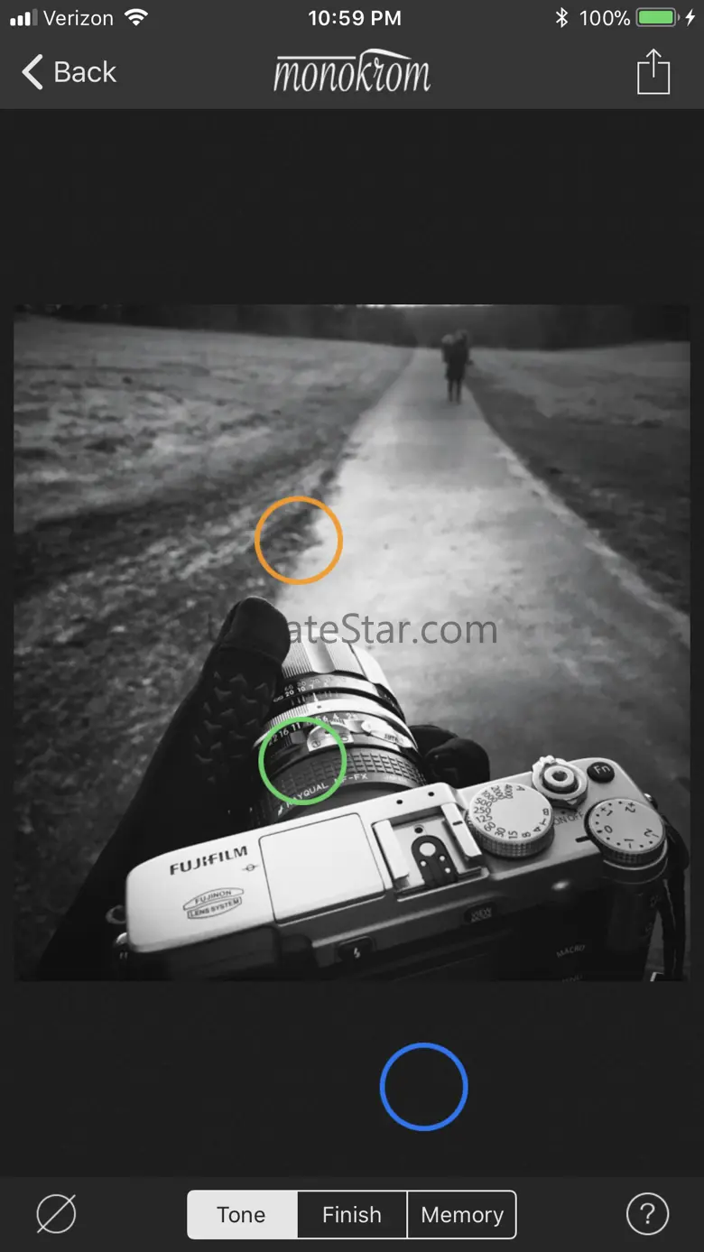 Monokrom B&W Photo Editor 2.07