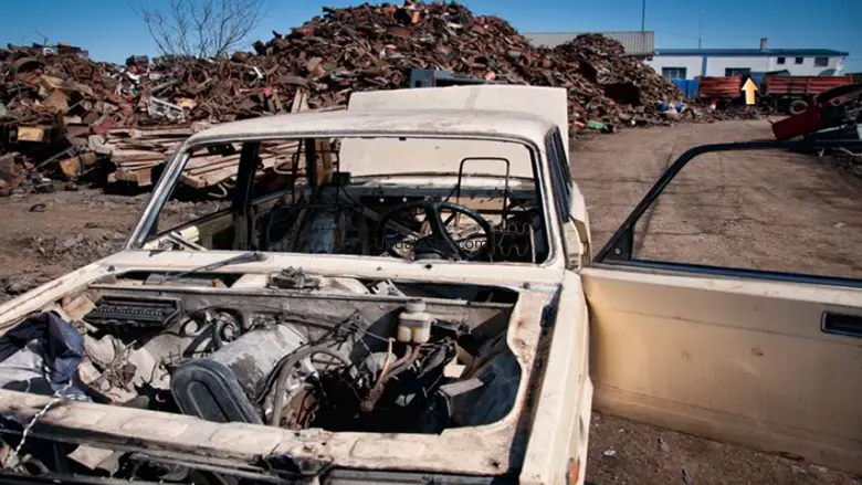 Car Junkyard Escape 1.0.2