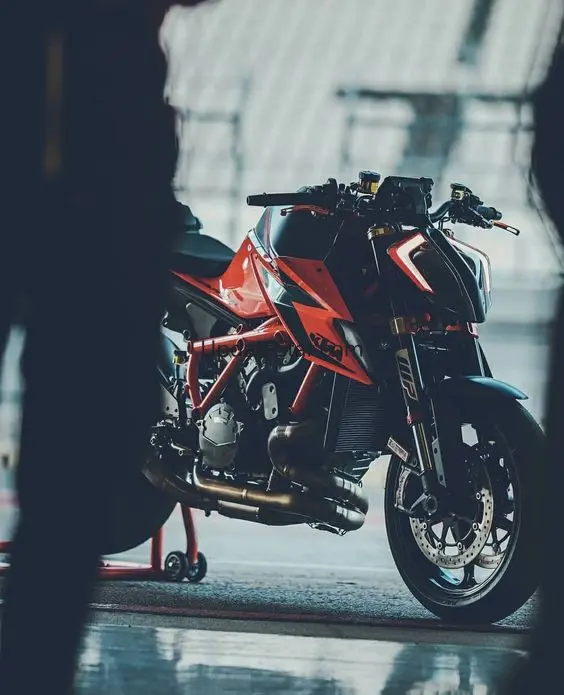 KTM 1290 Super Duke Wallpapers 11.0