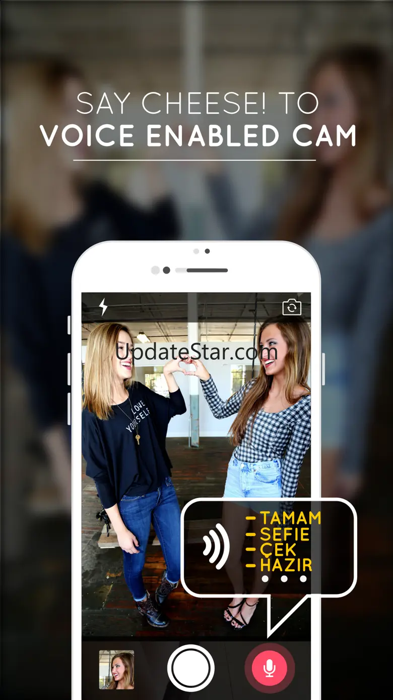 Voice Enabled Camera - Take selfies by voice command 1.0