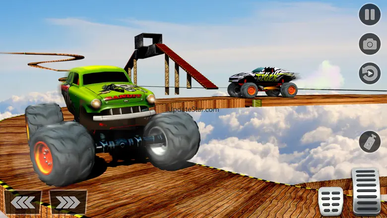 Monster Truck: Ramp Stunt Race 1.4